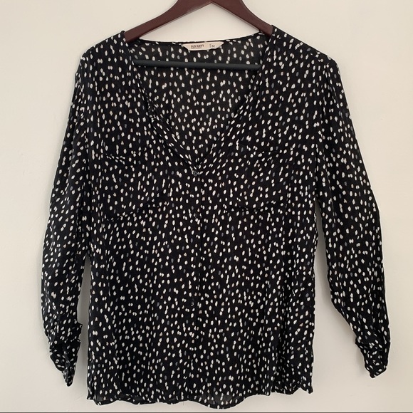 button down blouse - Picture 2 of 6